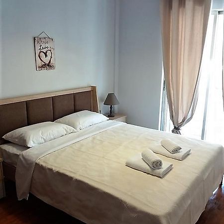 Homely Apartment Kavala Bagian luar foto